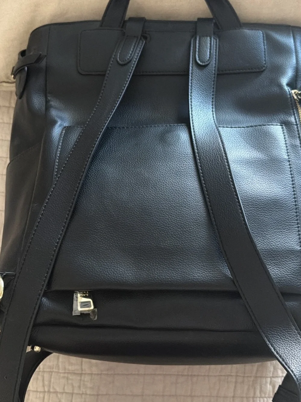 Mina Baie Black Leather-Effect Women's Backpack